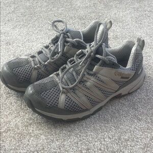 Columbia Montrail Charcoal and Light Gray Trail Shoes Womens U.S. 6.5